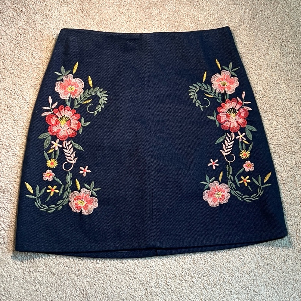 Floral Embroidered Navy Mini Skirt